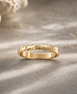 Hammered Mobius Wedding Ring, 4mm Minimalist Gold Mobius Wedding Band For Men - Image 4