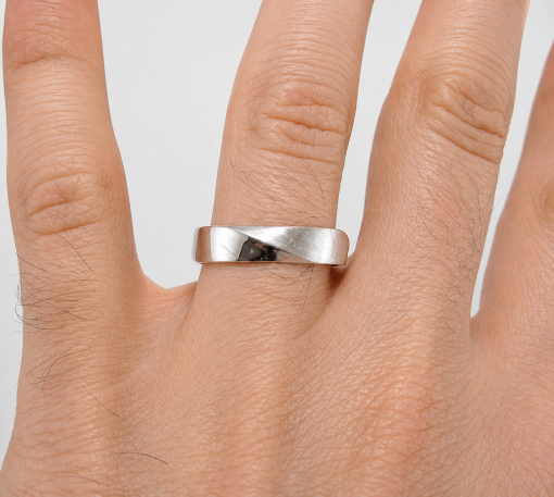 18k Mobius Men’s Wedding band – 5mm Mobius Ring In 18k Minimalist White Gold Wedding Ring