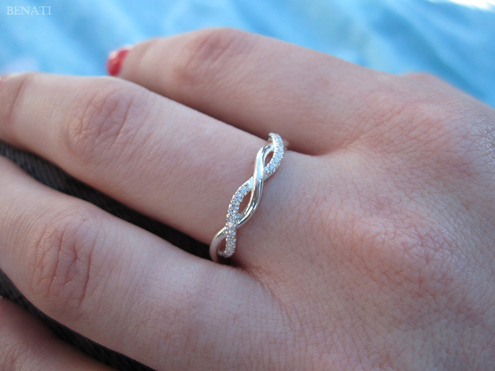 Buy Infinity Diamond Ring, Infinity Wedding Ring, Diamond Wedding Band,  Diamond Wedding Ring, 18k White Gold Wedding Band Online in India - Etsy