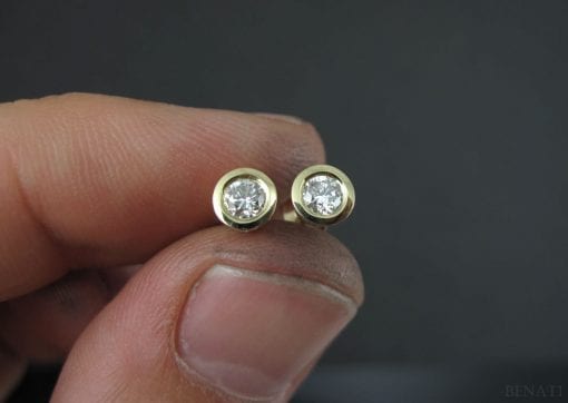 1-6 Carat 3-prong Martini Round Cut Diamond Stud Earrings, Simple Solitaire  Lab Diamond Stud Earrings in 14K Solid White Gold, Earring Gift - Etsy  Israel
