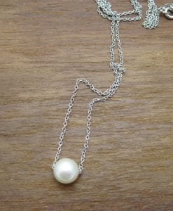Freshwater pearl on gold link chain, Pearl with White gold necklace