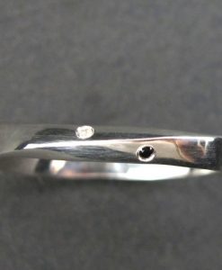 Mobius Wedding Ring, Diamond mobius Wedding Band