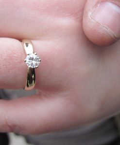 SALE - Elegant Engagement Ring - Solid 14k Gold With Round Diamond - Modern Engagement Ring - New Engagement Ring - Diamond Ring White Gold