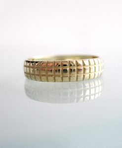 Yellow gold wedding ring, Faceted gold wedding band