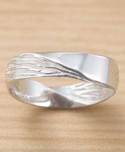 Solid Gold Mobius Mens Wedding band, Wood Texture Band - Image 11