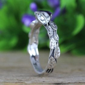 Amethyst leaf ring, amethyst gemstone ring In silver
