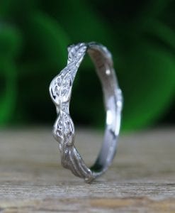 Nature Vine Wedding Band, Curved Leaves Twig Ring