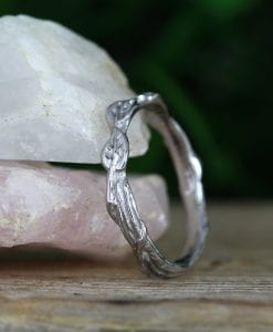 Nature Vine Wedding Band, Curved Leaves Twig Ring