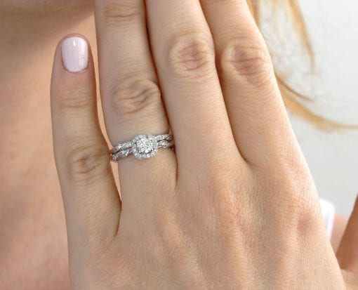 Slapen omvatten Vooruit Unique Bridal Diamond Engagement Ring Set, Matching Diamond Halo Engagement  Ring | Benati