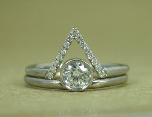 1.14ctw Triangle Cut Diamond Geometric Gold Ring – Jewels by Grace