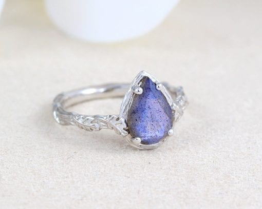 Spiritual Jewelry with Inner Meaning Labradorite Gemstone Ring – Rei of  Light Jewelry