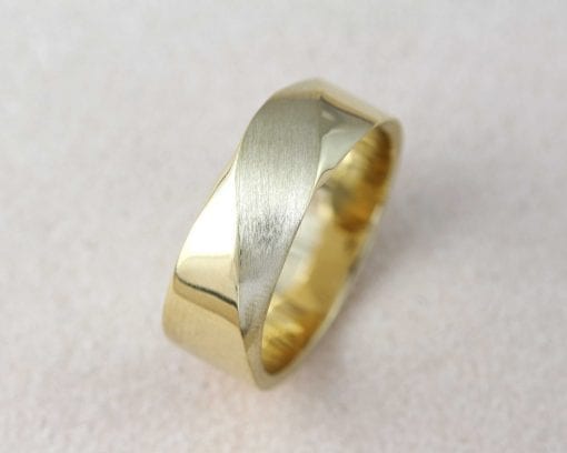 Wide Mens Gold Wedding Band, 8 mm Mobius Mens Wedding Ring