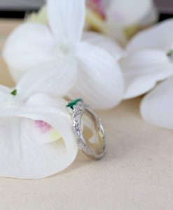 Nature Natural Emerald Leaf Solid Gold Engagement Ring, 14k 18k Emerald Leaf Ring - Image 2