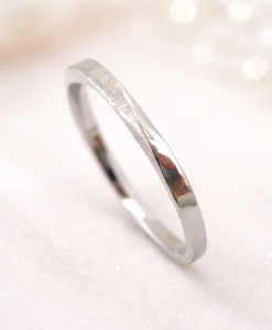 2 mm mobius ring