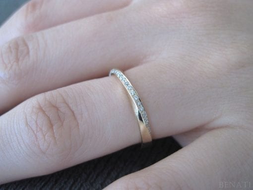 18k Mobius diamond ring, Diamond eternity ring