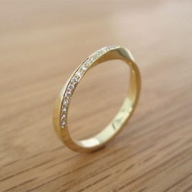 Mobius diamond ring, 3mm Diamond mobius ring