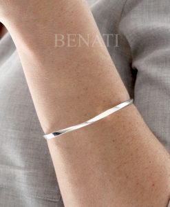 Mobius Bangle 3.5 mm Mobius Bracelet, Twist Bracelet - Image 3