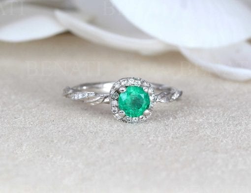 voorkant rukken Vergelijken Natural Emerald Leaves Solid Gold Engagement Ring, Vintage Nature Inspired  Leaf Anniversary Ring | Benati