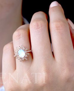Moonstone engagement ring, Vintage oval moonstone and diamond rose gold ring - Image 9