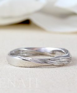Mobius Wood Texture Wedding Band 2.7mm - Image 2