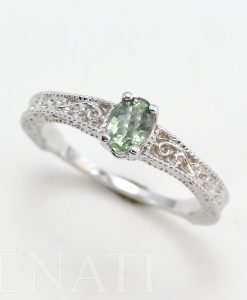 Green sapphire vintage Ring