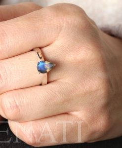 Pear cut labradorite engagement ring, Solitaire unique wedding Ring - Image 5