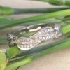 Alternative Wedding ring, Leaf conflict free diamond ring