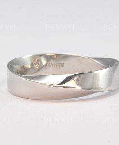 Mobius wedding ring