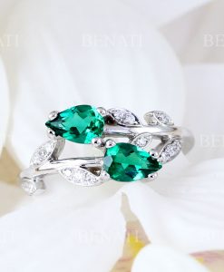 Nature inspired pear cut emerald leaves ring, Alternative engagement ring - Image 14