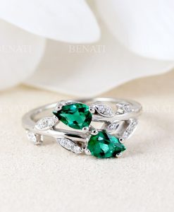 Nature inspired pear cut emerald leaves ring, Alternative engagement ring - Image 18
