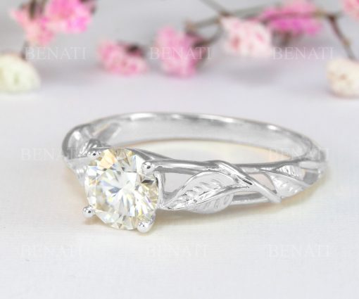 Overnight 14K White Gold Antique Engagement Ring 84516-14KW | Anthony  Jewelers | Palmyra, NJ