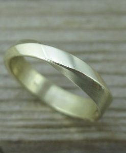 18k Mobius Wedding Ring, 4mm Mobius Wedding Band - Image 2