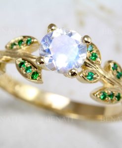 Moonstone Engagement Ring, Rainbow Moonstone Vintage Gold Ring - Image 4