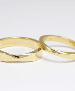 Mobius Wedding Band Set, His And Hers Wedding Rings Set - Image 6