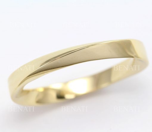 3mm yellow gold mobius ring