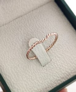 Matching wedding ring for oval engagement ring, Braided rope wedding Ring