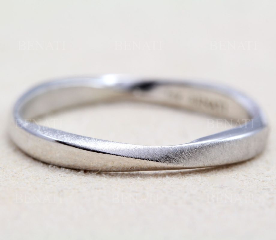 Mobius Ring Stack Mobius Wedding Band, Mobius Stacking Gold Ring | Benati