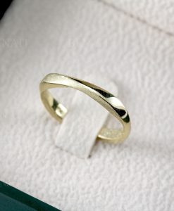 Mobius Wedding Band, Man Wedding Ring Women Wedding Band - Image 4