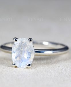 Oval moonstone sterling silver ring, Solitaire moonstone ring, Silver engagement ring for her, Promise ring, Oval gemstone ring, Gift