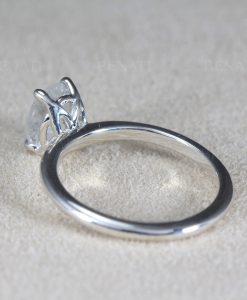 Oval moonstone sterling silver ring, Solitaire moonstone ring, Silver engagement ring for her, Promise ring, Oval gemstone ring, Gift