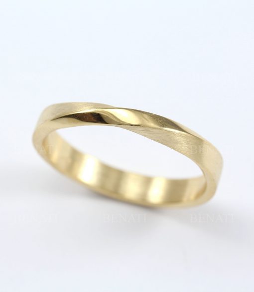 4mm Mens wedding ring, mobius wedding ring, 14k yellow gold men’s wedding band, gold ring for man, matte and polished ring, men’s gift