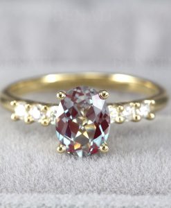 Alexandrite Engagement Ring, Oval Alexandrite Ring 14k gold, Solitaire 1.25 Carat Vintage Ring, Anniversary Cocktail Ring - Image 2