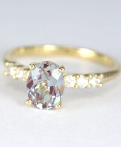 Alexandrite Engagement Ring, Oval Alexandrite Ring 14k gold, Solitaire 1.25 Carat Vintage Ring, Anniversary Cocktail Ring - Image 3