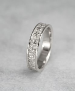 Maple leaves 14k white gold wedding ring
