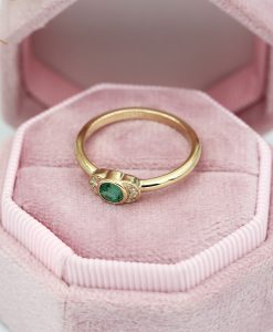 Emerald Ring With Diamonds, Minimalist Emerald Ring For Women, 14k Gold Vintage Style Emerald Ring - Image 2
