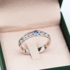 Wedding ring with leaves pattern for men