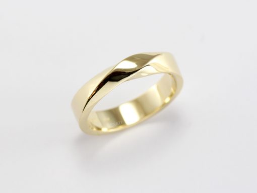 Solid Gold Twisted Wedding Band: 14k/18k Mobius Ring