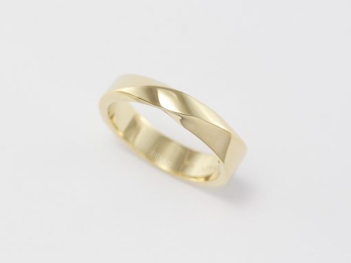 Solid Gold Twisted Wedding Band: 14k/18k Mobius Ring