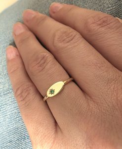 14k Gold Minimalist Signet Emerald Ring for Women - Image 6
