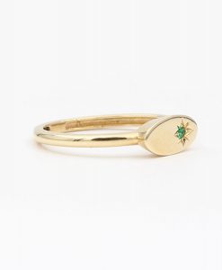 14k Gold Minimalist Signet Emerald Ring for Women - Image 4